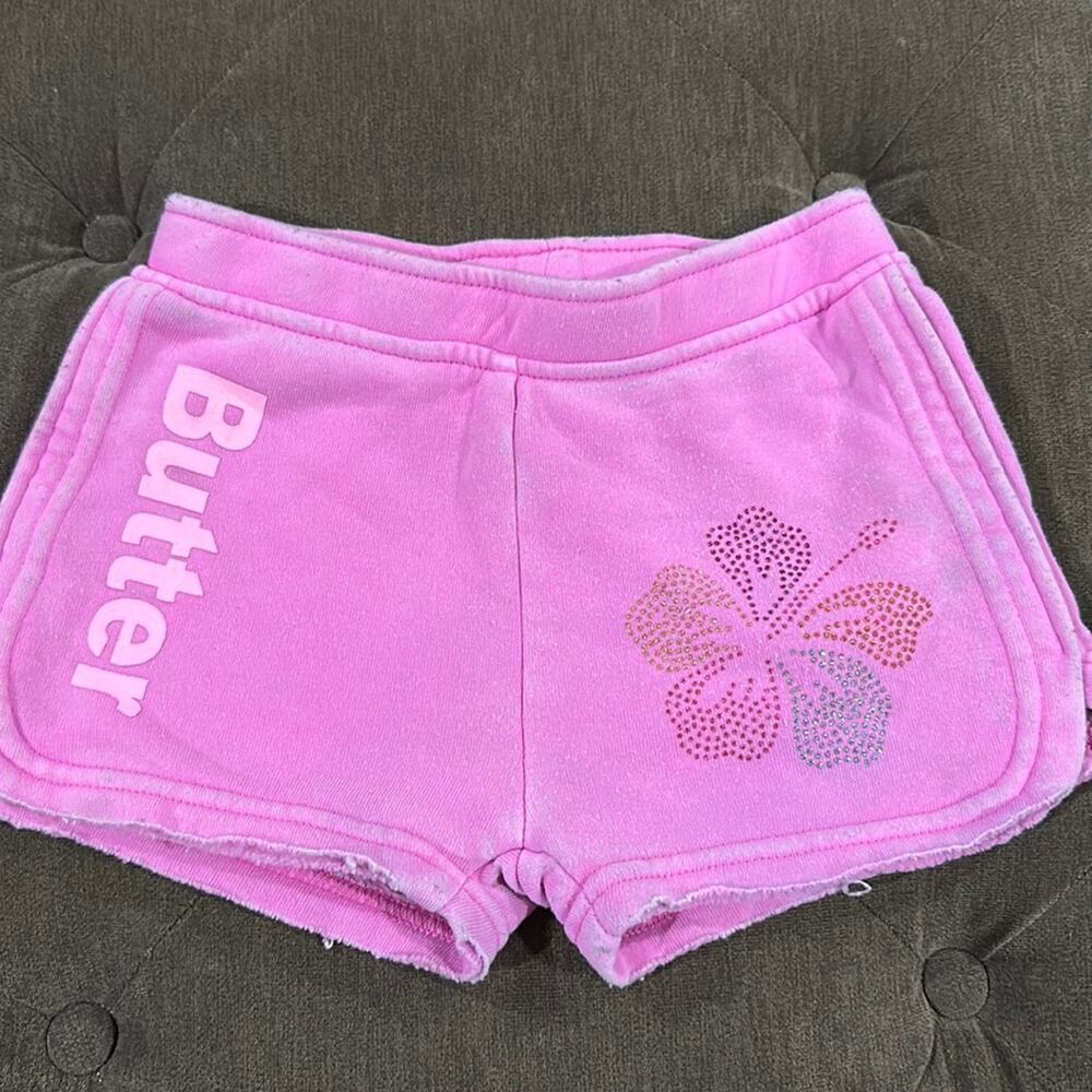 Butter shorts size 3T